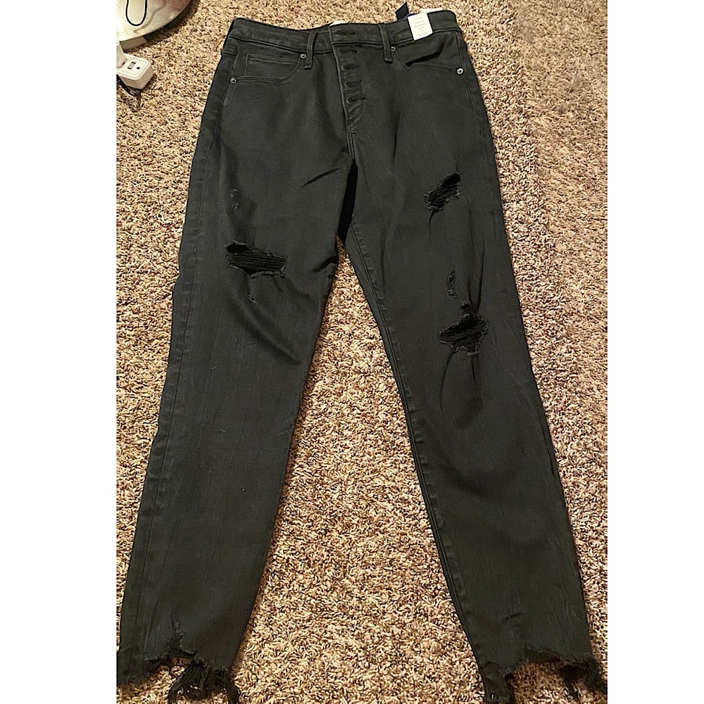 Black High Waisted Abercrombie & Fitch Jean